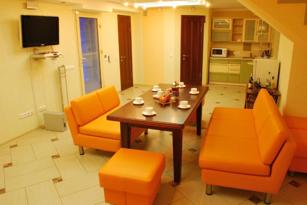 Valeo Hotel Minsk Esterno foto